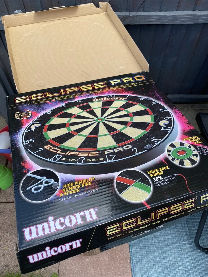 Brand New Opened , Unicorn Eclipse Pro Dartboard - Image 2 of 4