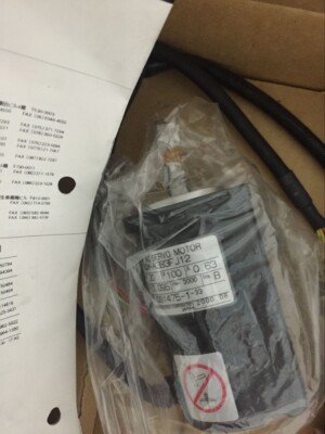 1PC YASKAWA AC SERVO MOTOR SGM-01A3T012 NEW