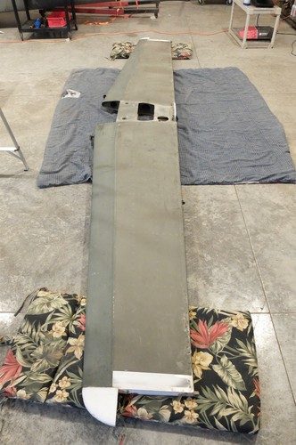 Cessna 310 A U-3A tail horizontal stabilizer 0893002-1