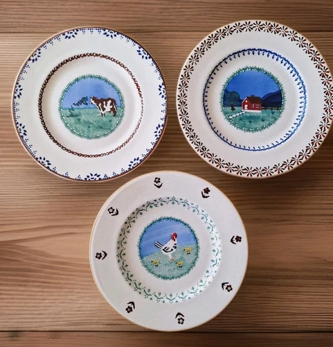 Nicholas Mosse Ireland Pottery 8 3/4" Cow Farm Chicken Plates Set 3
