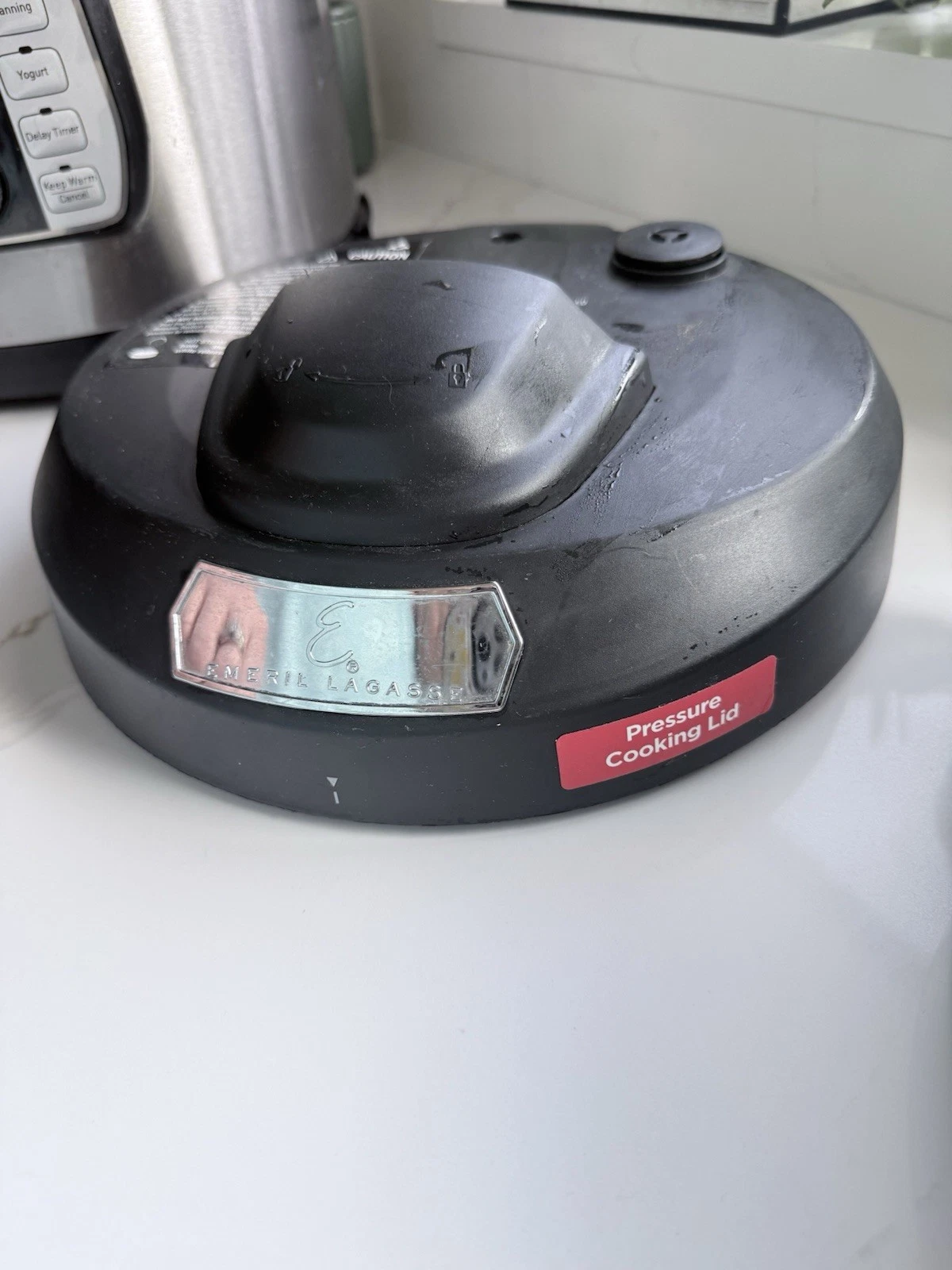 Emeril Lagassi Pressure Cooker Lid Only. Model Y8d-af-36. 8 Quart. Tested