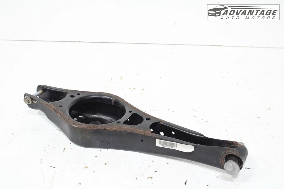 Brazo de control inferior suspensión trasera izquierda volkswagen passat 2006-2022 OEM Foto 2 de 4