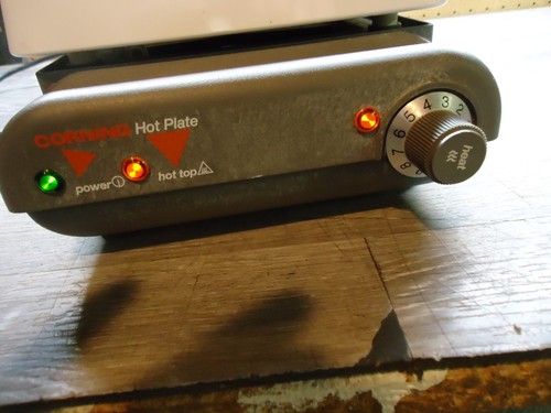 CORNING CERAMIC HOT PLATE MODEL PC-400 - Picture 2 of 5