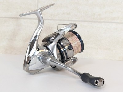 リール Shimano 19 STRADIC 2500SHG e148 s-l400.jpg