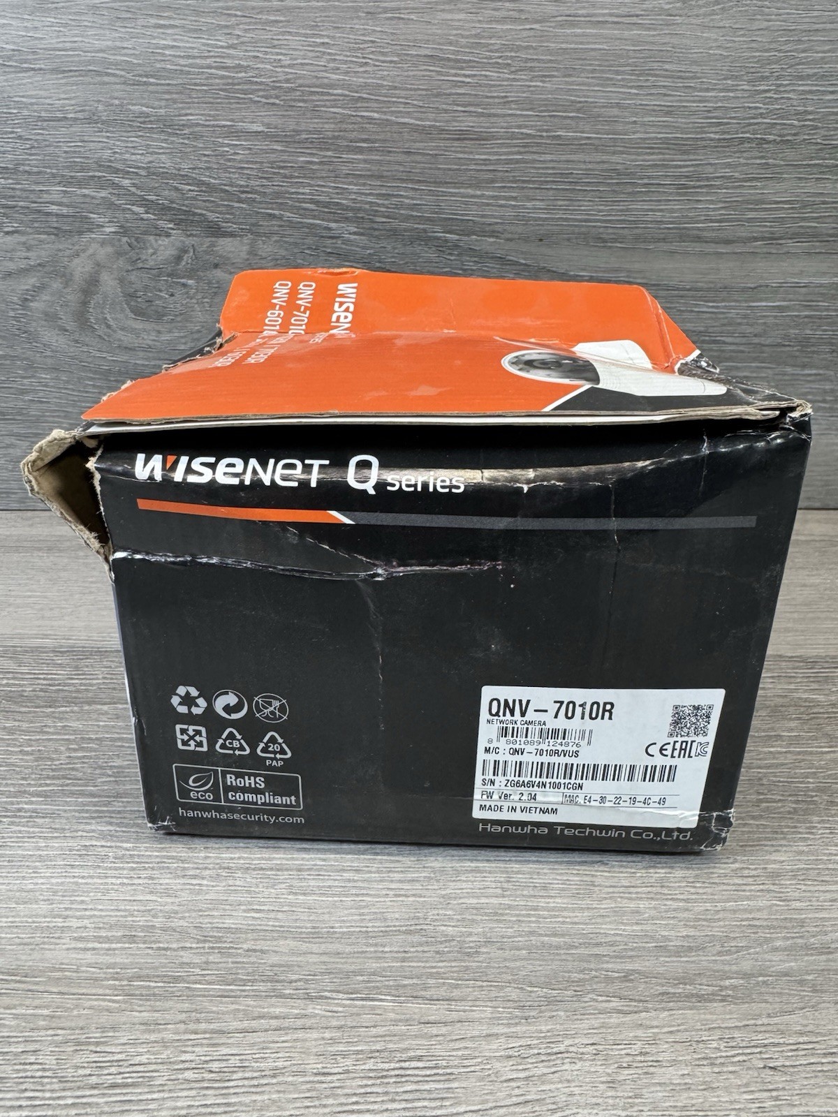 Hanwha Vision WiseNet QNV-7010R 4MP Outdoor Vandal-Resistant Network Dome Camera