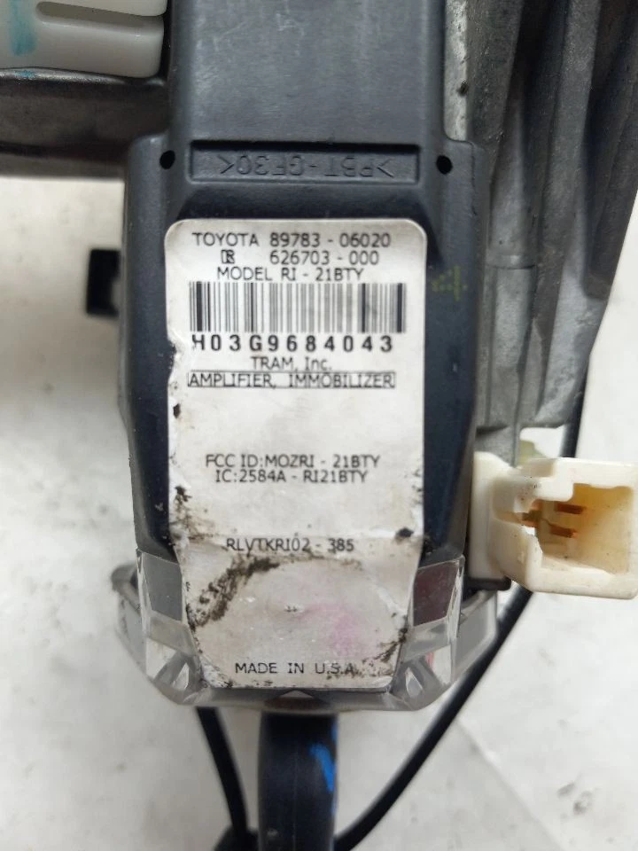 TOYOTA CAMRY 07 INTERRUPTOR DE ENCENDIDO SIN LLAVE Foto 4 de 4