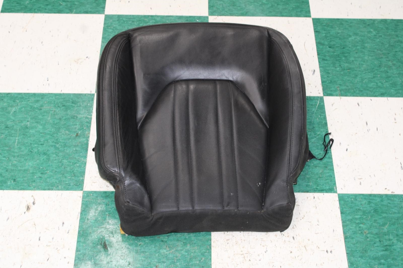 14-17 Ghibli Black Leather Front Driver Side Left LH LF Seat Track Lower Cushion