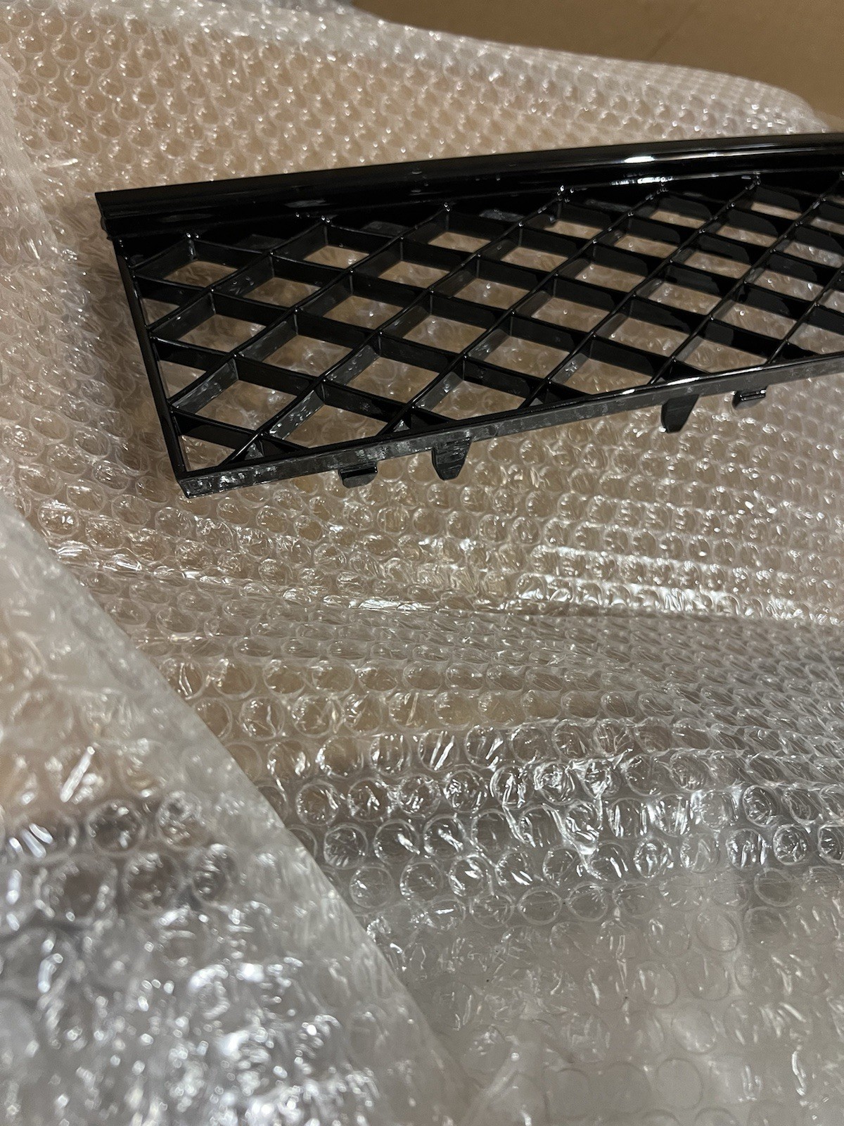 2017-2019 Bentley Continental Flying Spur S Sedan Front Bumper Lower Grille Left