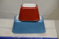 2 PYREX REFRIGERATOR DISHES 1, 501-B & 1, 502-B NO LIDS USA