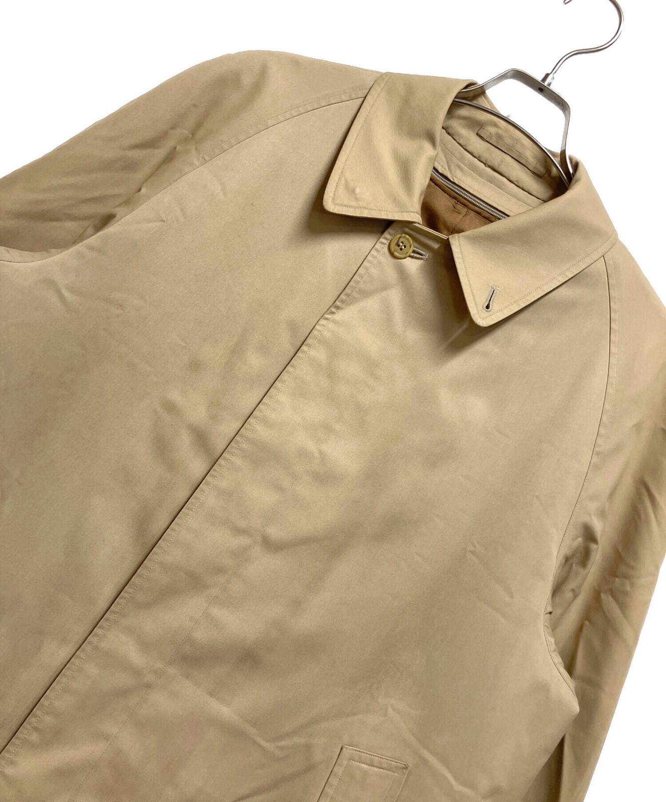 Burberry's Men's Coat BBN85-119-80 Beige Size L Used - Needs Repair thumbnail 2