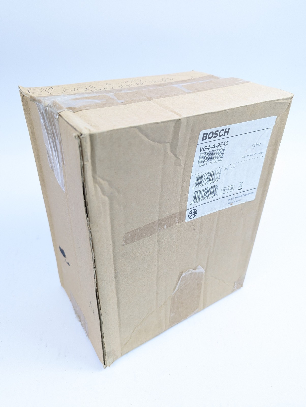 Bosch VG4-A-9542 Gen 4 Corner mount adapter for Autodome, White NIB 800549224109