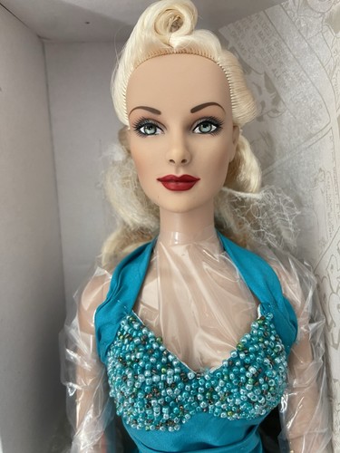 DISCOUNT PRICE ! MDC Modern Doll Convention TA DA Daphne Dimples Tonner