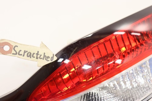 TOYOTA COROLLA 2020-2025 LUZ TRASERA INTERIOR TRASERA DERECHA LÁMPARA LED OEM - Imagen 15 de 17