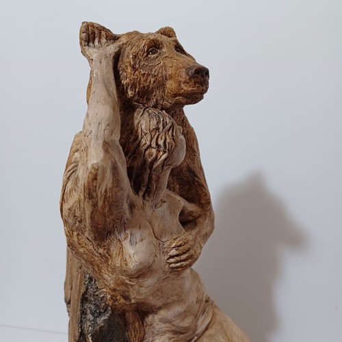 Original Clay Sculpture Of Woman Dancing With Bear Signed D. Carter 1999 - Picture 14 of 24