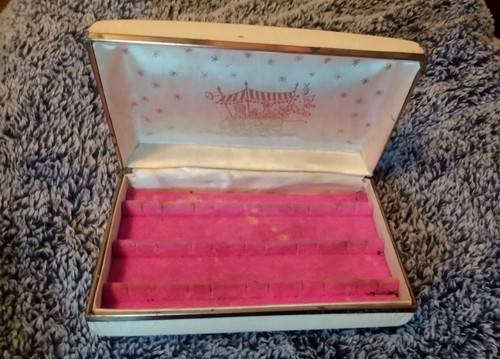 Vintage Earring Jewelry Case Hard Shell Faux Leather Gilt Design - Picture 3 of 10