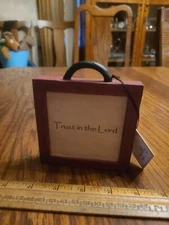 Blossom Bucket Trust in the Lord resin sign plaque figurine