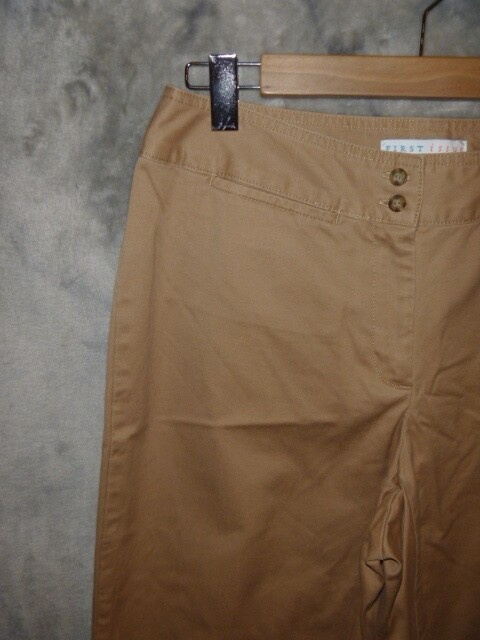 Picture 4 of 6