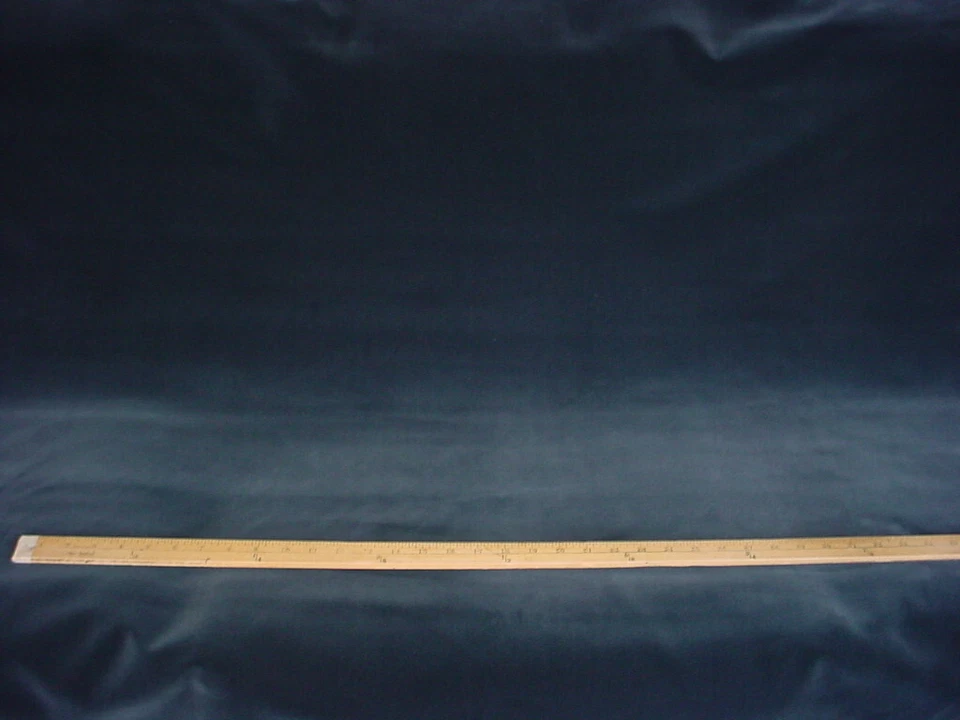 Tela de tapicería para cortinas de terciopelo Beacon Hill 207335 Lady Elsie Thunder 14-1/2Y Foto 2 de 4