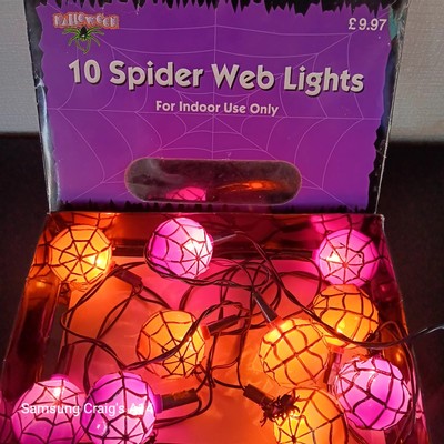 10 verpackte Vintage Halloween Spinnennetz Deko Lichter voll funktionsfähig RAR 