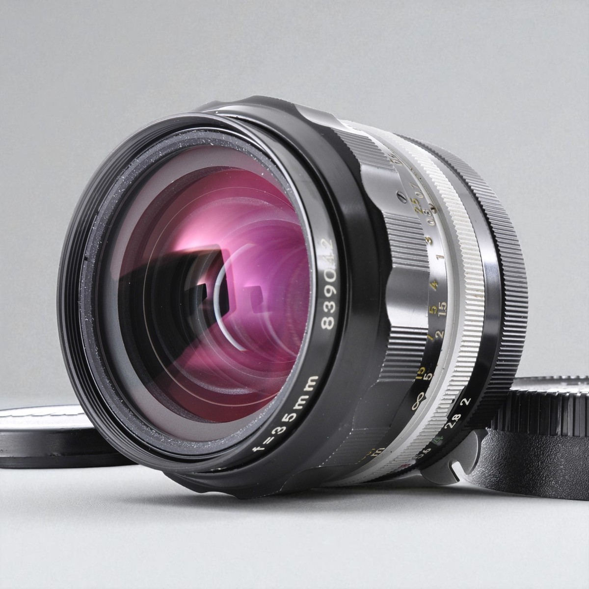 Near Mint] Nikon NIKKOR-O.C Auto 35mm F2 Non Ai Wide Angle Lens