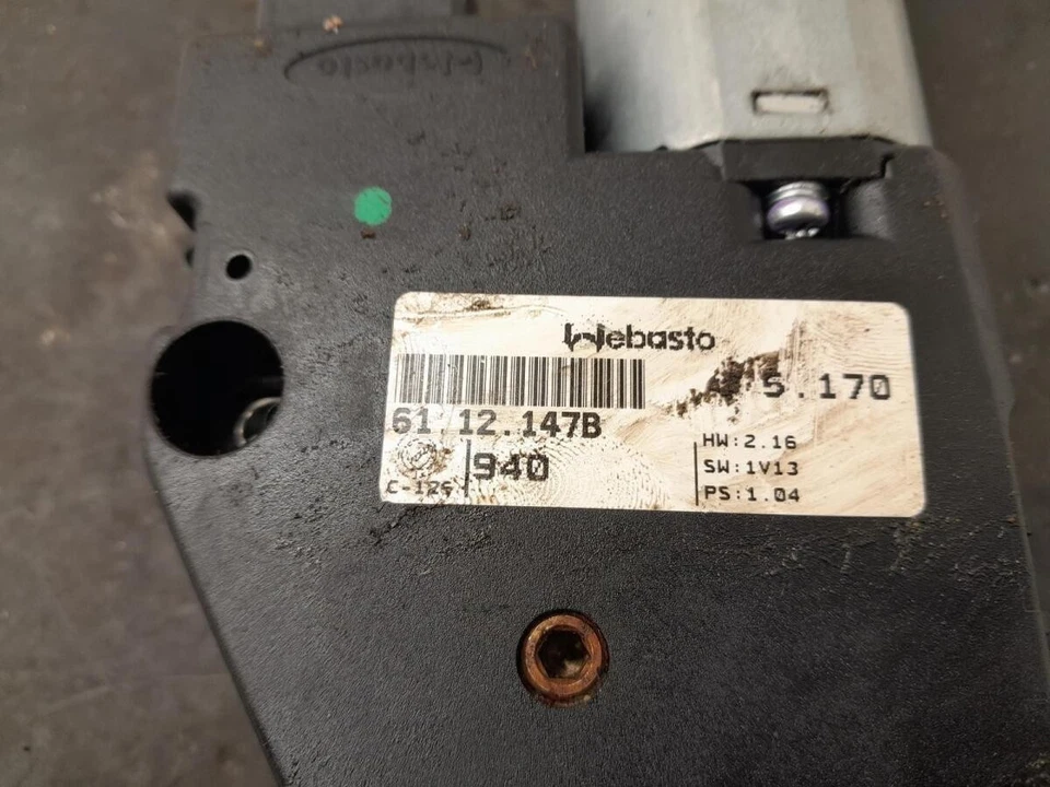 Alfa Romeo Giulietta 2015 Mk3 Fl Sun Roof Motor - Image 4 of 4