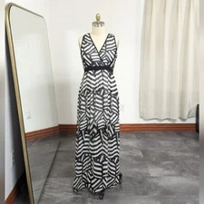 Calvin Klein Striped Print V Neck Maxi Dress Black White 10 summer resort pool
