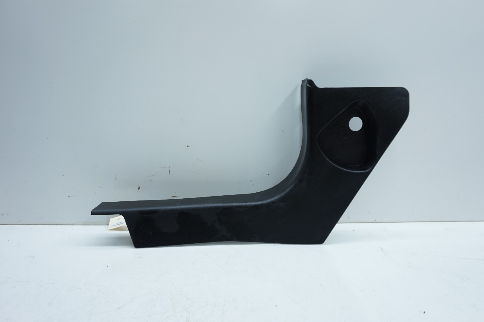 2014-2019 Maserati Ghibli OEM Left Front Inner Kick Scuff Plate 6700113670