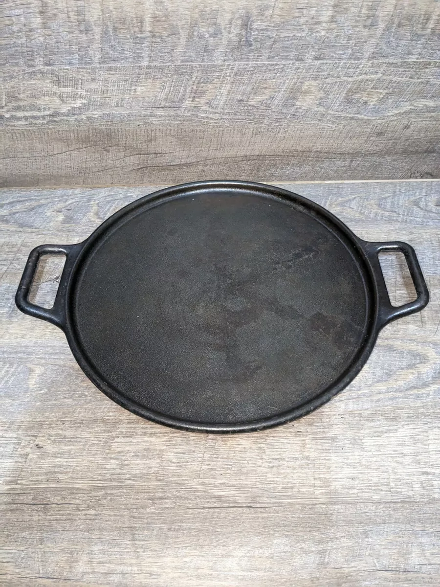 Is the Lodge Pizza Pan Any Good? 