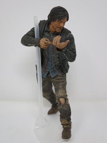 Daryl Dixon The Walking Dead Zombie Actionfigur 9" GUC - Bild 9 von 10