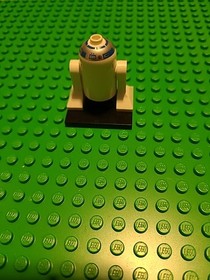 Lego Sets 7869 And 7669 Complete Sets With Mint Condition Minifigures.