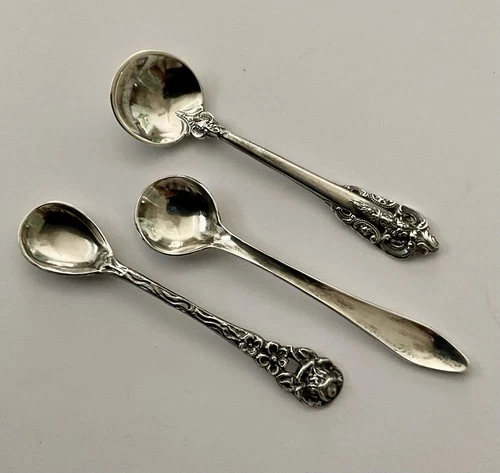 Lot Of Three Sterling Silver Salt Spoons, 1 Wallace Grand Baroque, 2 W.Germany