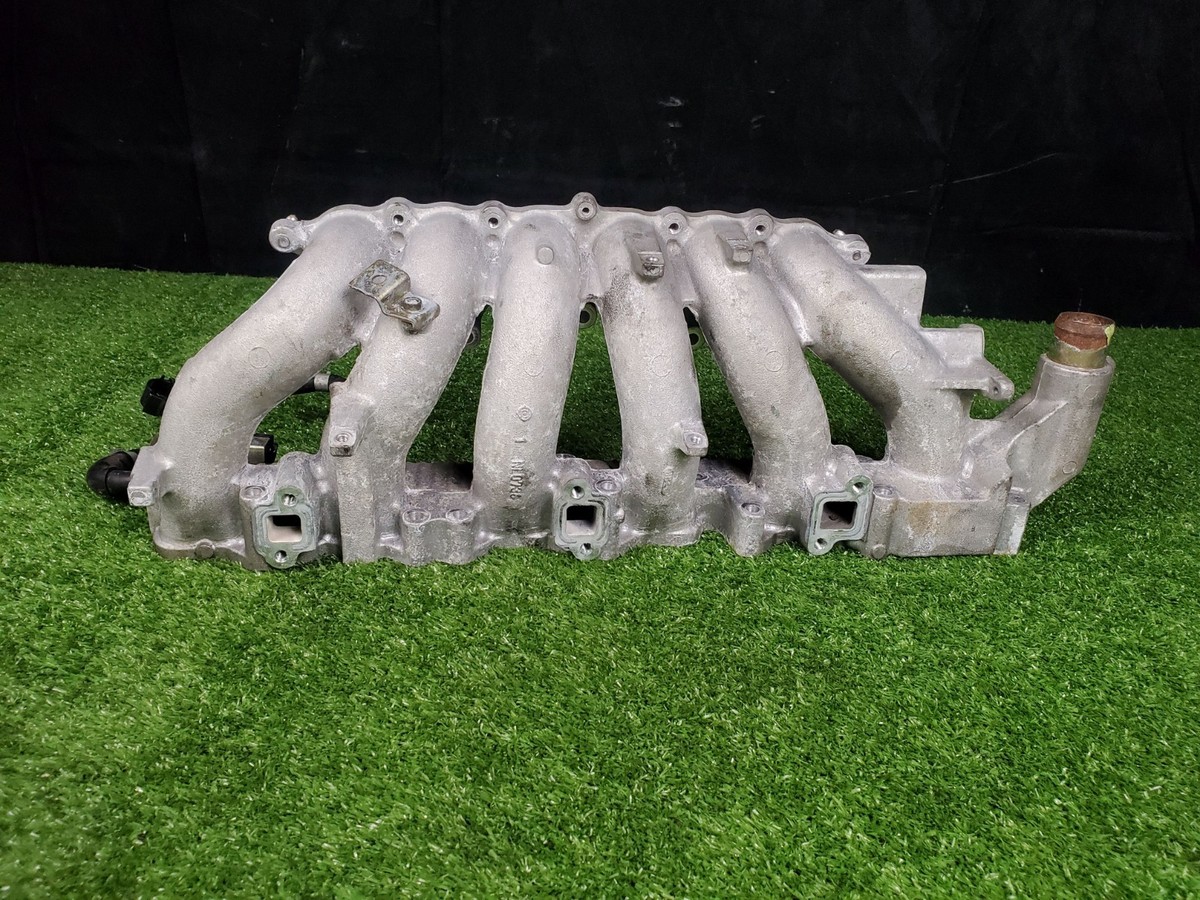 1993-1998 Nissan Skyline R34 GT RB25DET Neo Lower Intake Manifold