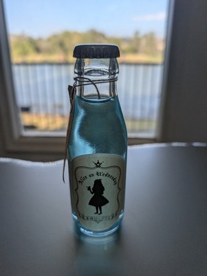 Alice On Wednesday Osaka Japan ''Drink Me'' Novalty Collectible