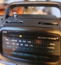 Suntone Am/Fm Portable Radio With Handle And Antenna Model  RR2000 Vintage