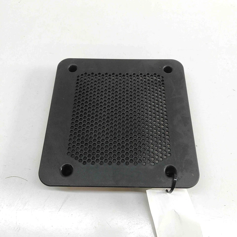 BMW X3 F25 Under Seat Loudspeaker Cover 9186984 2.0 Diesel 135kw 2012 32401758 - Image 3 of 4