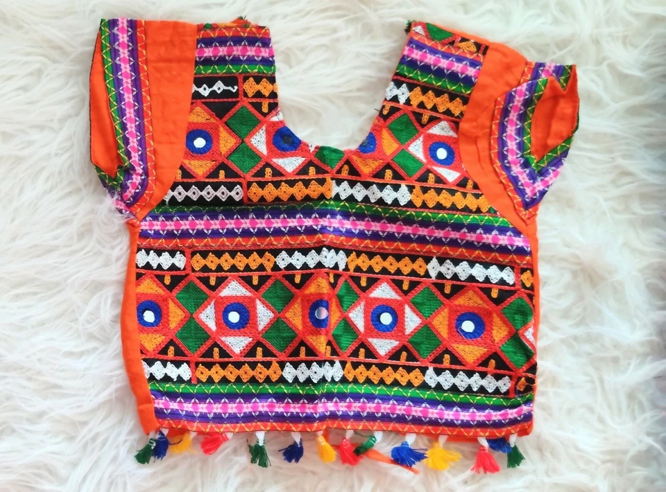 Indian  Style Chaniya choli/Traditional dress,36 month chaniya choli,Diwali  - Imagem 2 de 4