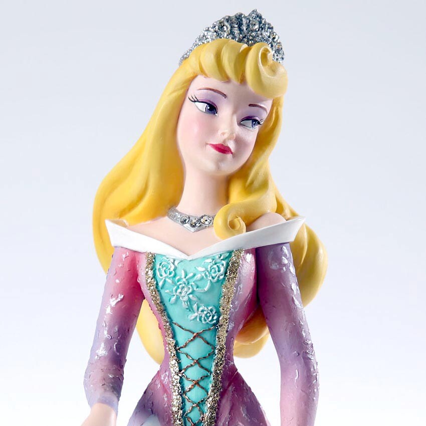 Aurora Disney Showcase Sleeping Beauty Couture De Force Figurine