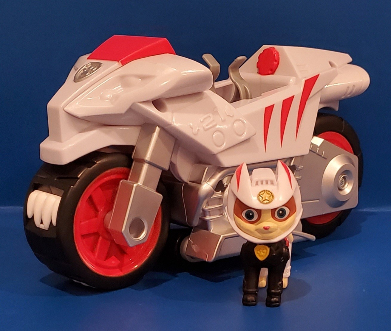 Paw Patrol Moto Pups Wildcat Deluxe Pull Back Motorcycle Vehicle And Figure