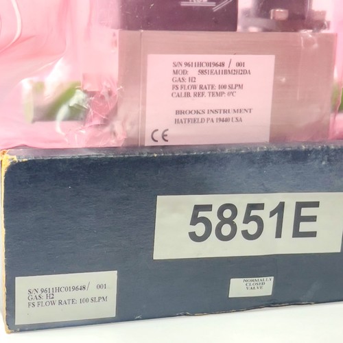 Brooks Instrument 5851E Mass Flow Controller MFC H2 100 SLPM 5851EA11BM2H2DA NOS - Picture 8 of 9