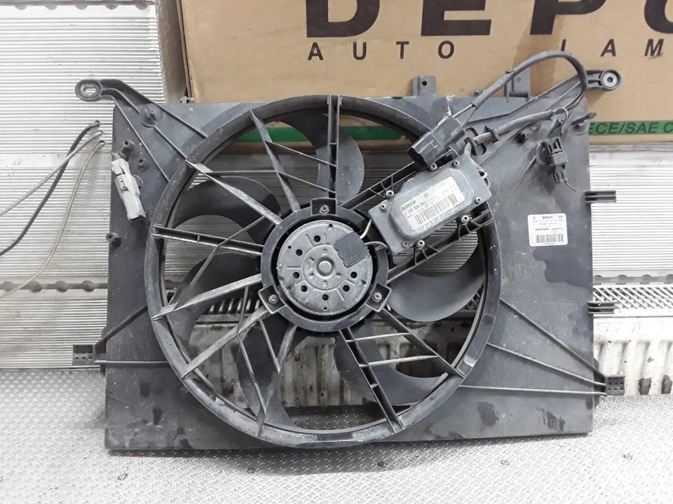 Ventilador de refrigeración radiador diésel Volvo S60 2002 8649634 DEV419538 Foto 3 de 3
