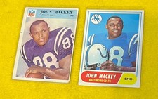 John Mackey Lot of 2 1966 Philadelphia 18 and 1968 Topps 74 Colts TE NFL HOF