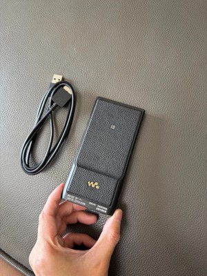 Sony Walkman NW-ZX2 High-Resolution Portable Digital Audio Player - Used