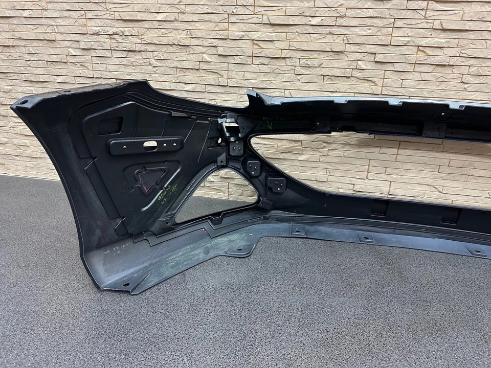 FERRARI CALIFORNIA TURBO FRONT BUMPER 86804110