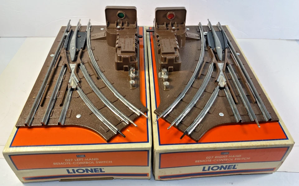 LIONEL 6-65122 & 6-65121 027 Right & Left Hand Remote Control Switches w/boxes - Image 2 of 4