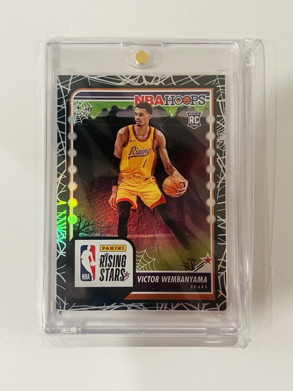 haunted hoops rare cards Amazon.com: Panini Haunted Hoops Halloween Treat Packs – Official NBA  Halloween Trading Cards – Spooky Limited Edition – Great for  Trick-or-Treaters & Collectors : Sports & Outdoors