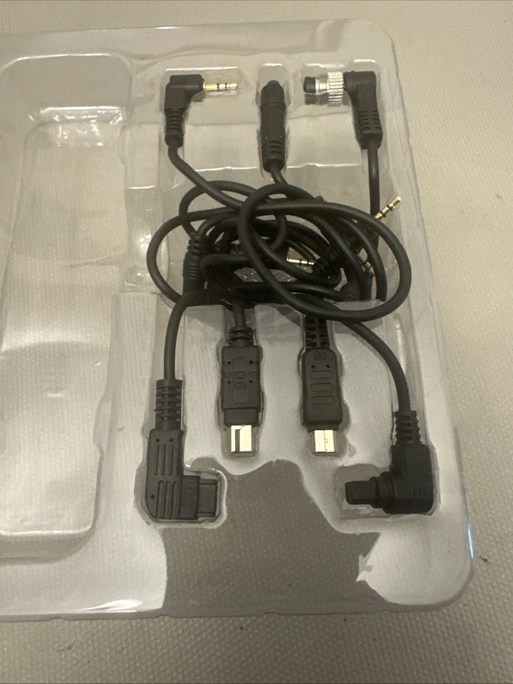 Energizer ENS-LCDU Multi-Fit LCD Timed Remote Shutter - Image 4 of 4