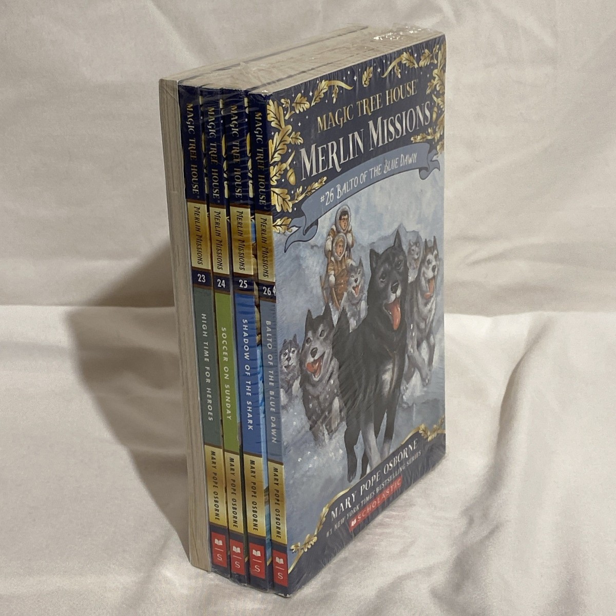 Magic Tree House シリーズ1 絵本28冊 箱付 全冊音源付 Magic Tree House シリーズ1 絵本28冊 箱付 全冊音源付