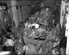Members of the 101st Airborne Division USAF C-130 8x10 Vietnam War Photo 420