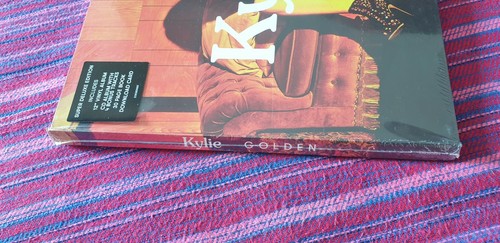 Kylie Minogue ~ Golden ( Super Deluxe Edition ) ( UK Press ) Lp - Picture 7 of 7