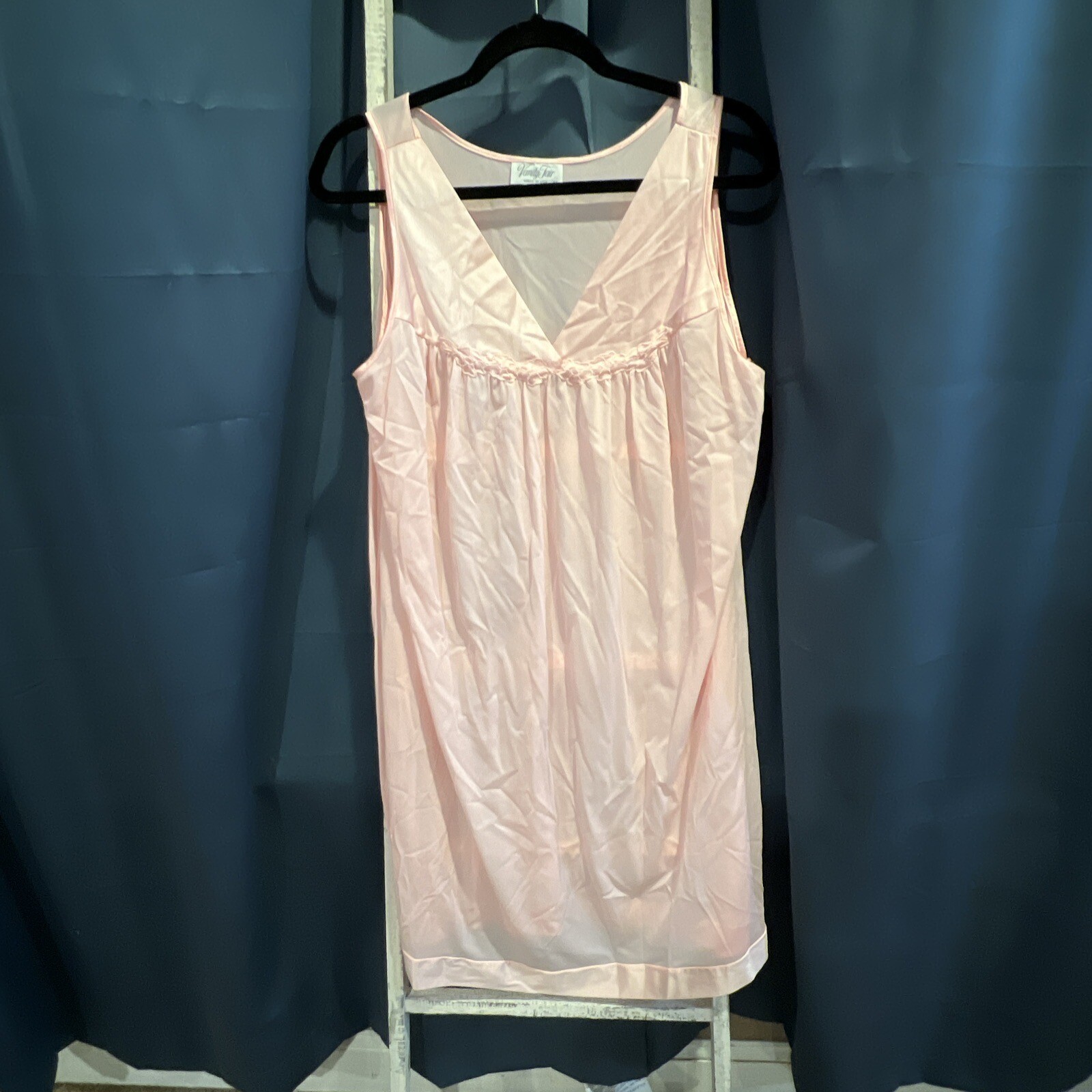 Vintage Vanity Fair Pink Robe Nightgown +Housedre… - image 4